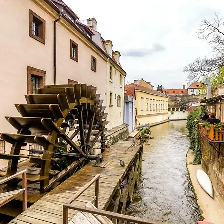 Cosy And Spacious Kampa *
