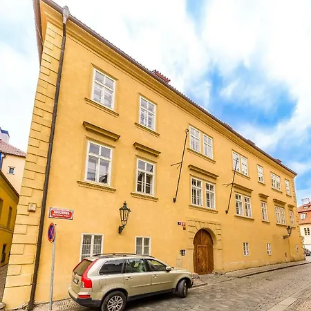 Cosy And Spacious Kampa Prag