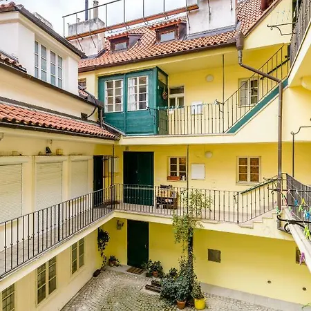Cosy And Spacious Kampa Lejlighed